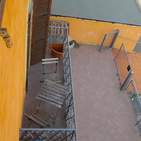 Aly D Angelo Torre Apartment Bardolino